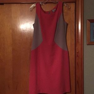 Leslie Fay Coral and Tan Dress size 6